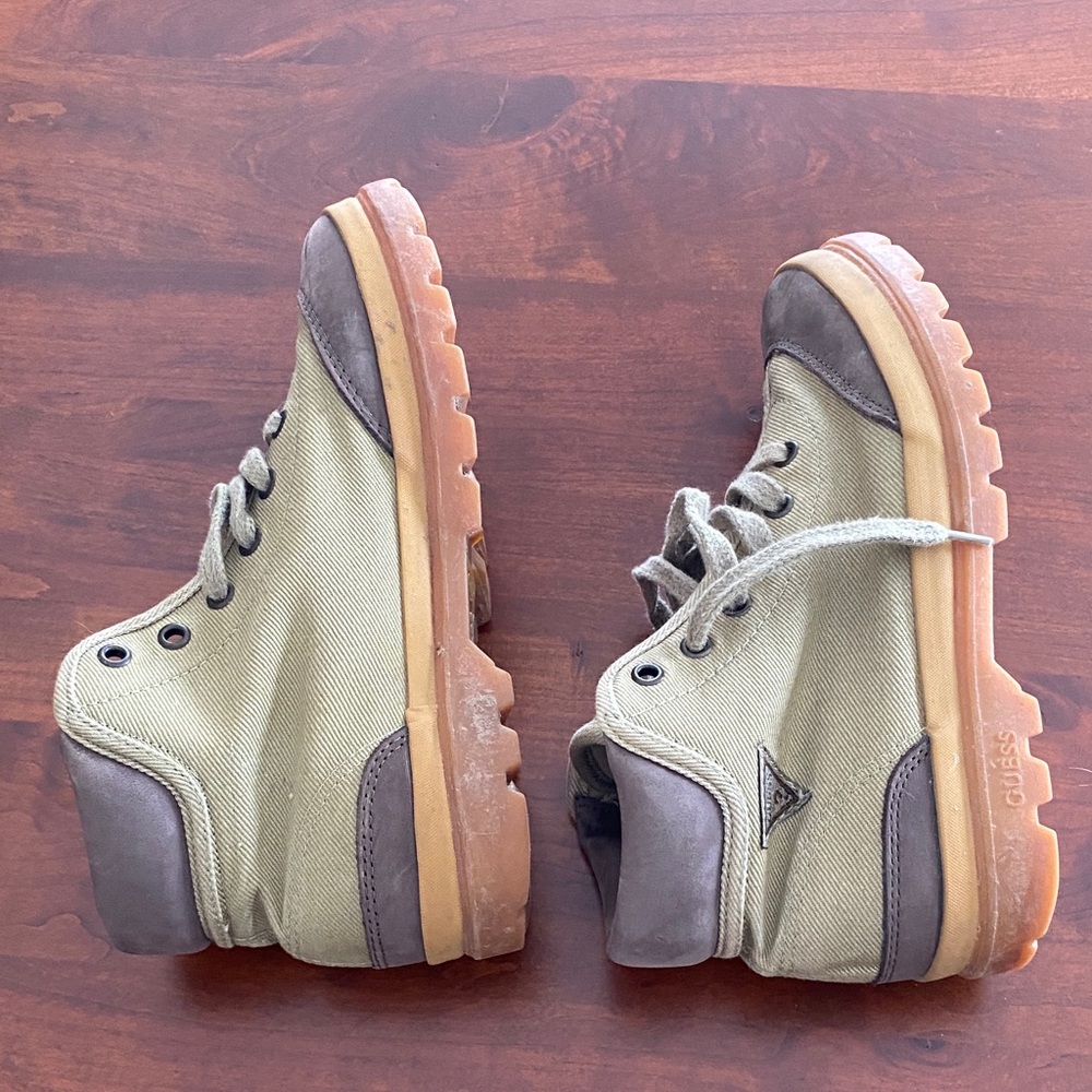 VINTAGE 2001 Guess Dakota II Utility Sneakers Moss Green W/ Box Y2K Rare - 7.5 - Picture 7 of 9